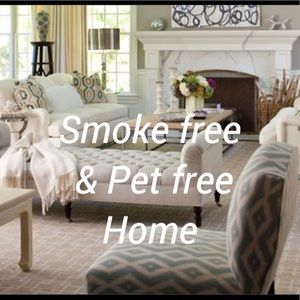 Free from smoke and pets
